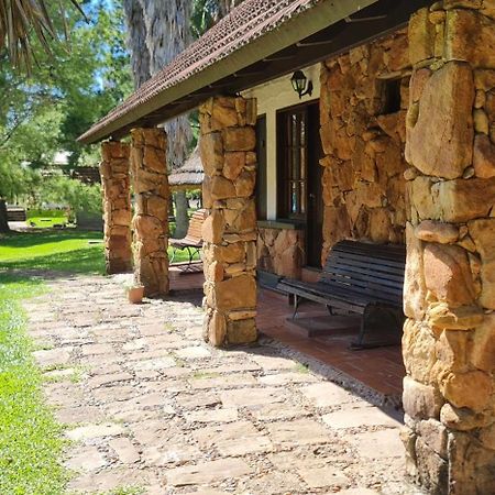 Отель Casa De Piedra Термас-дель-Дайман Экстерьер фото