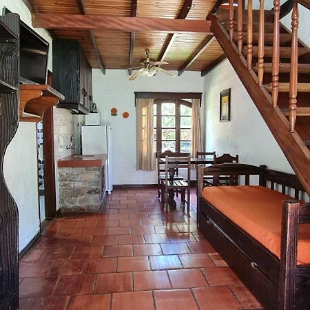 Отель Casa De Piedra Термас-дель-Дайман Экстерьер фото
