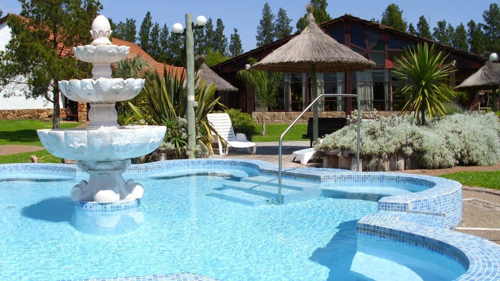 Отель Casa De Piedra Термас-дель-Дайман Экстерьер фото